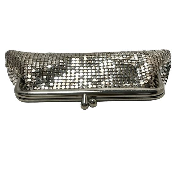 Whiting & Davis (Vintage) Mesh Coin Purse - Picture 4 of 10